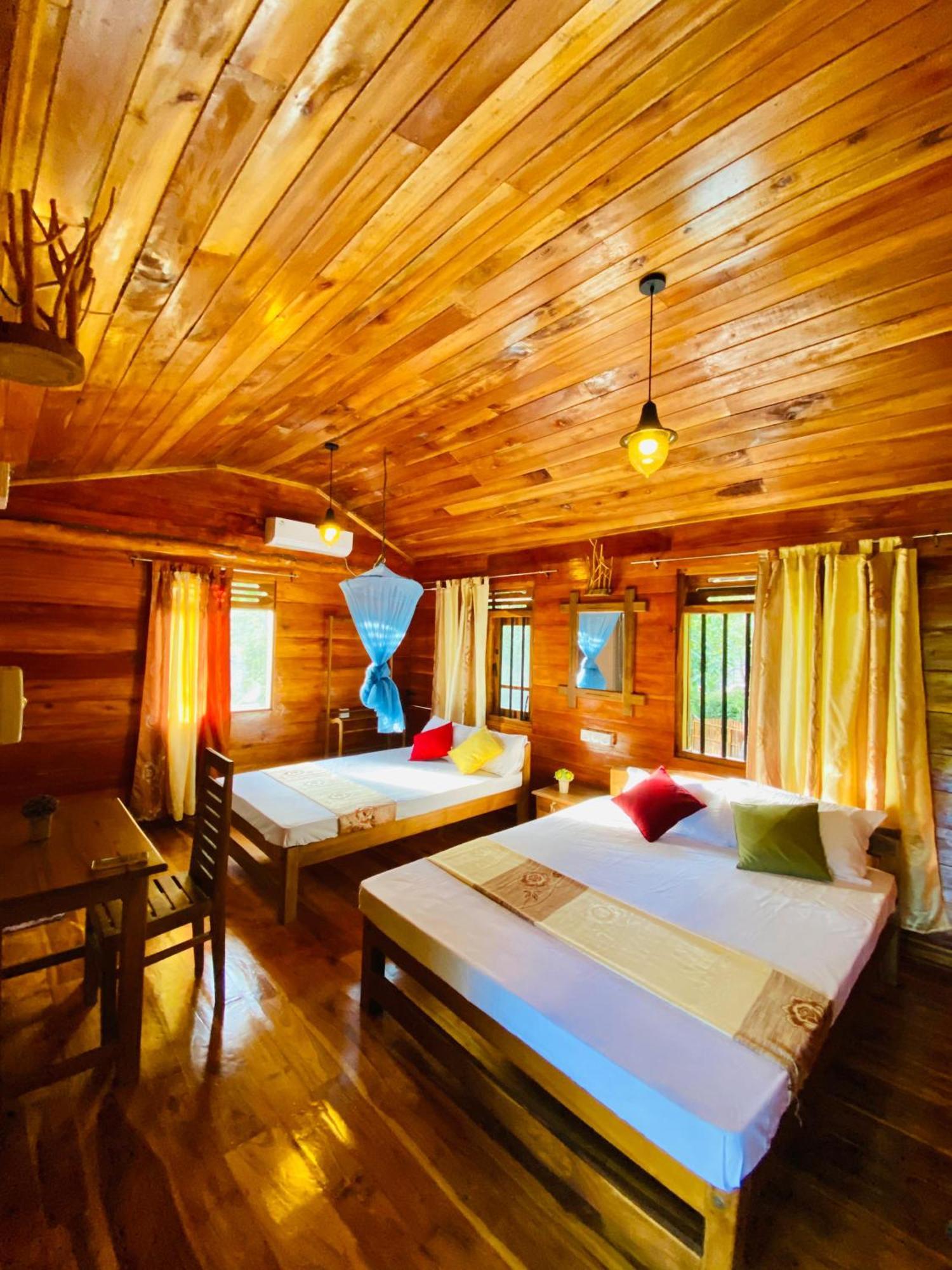 Thought Blooming Hotel Udawalawe Exterior photo