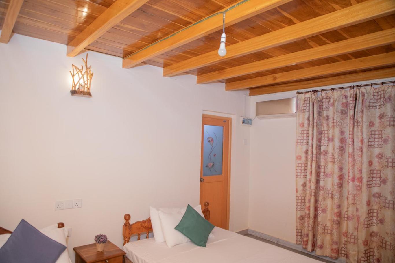 Thought Blooming Hotel Udawalawe Exterior photo