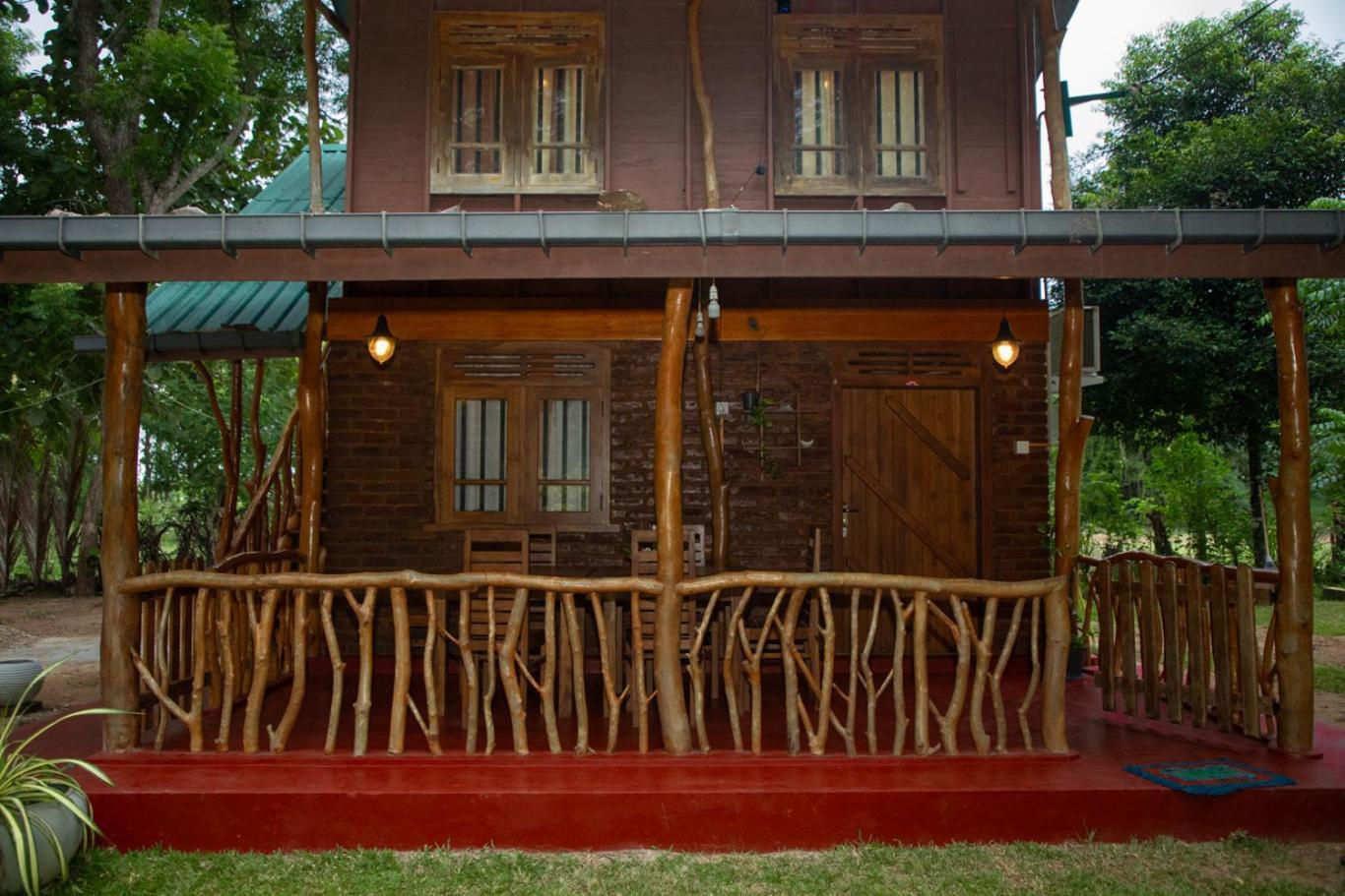 Thought Blooming Hotel Udawalawe Exterior photo